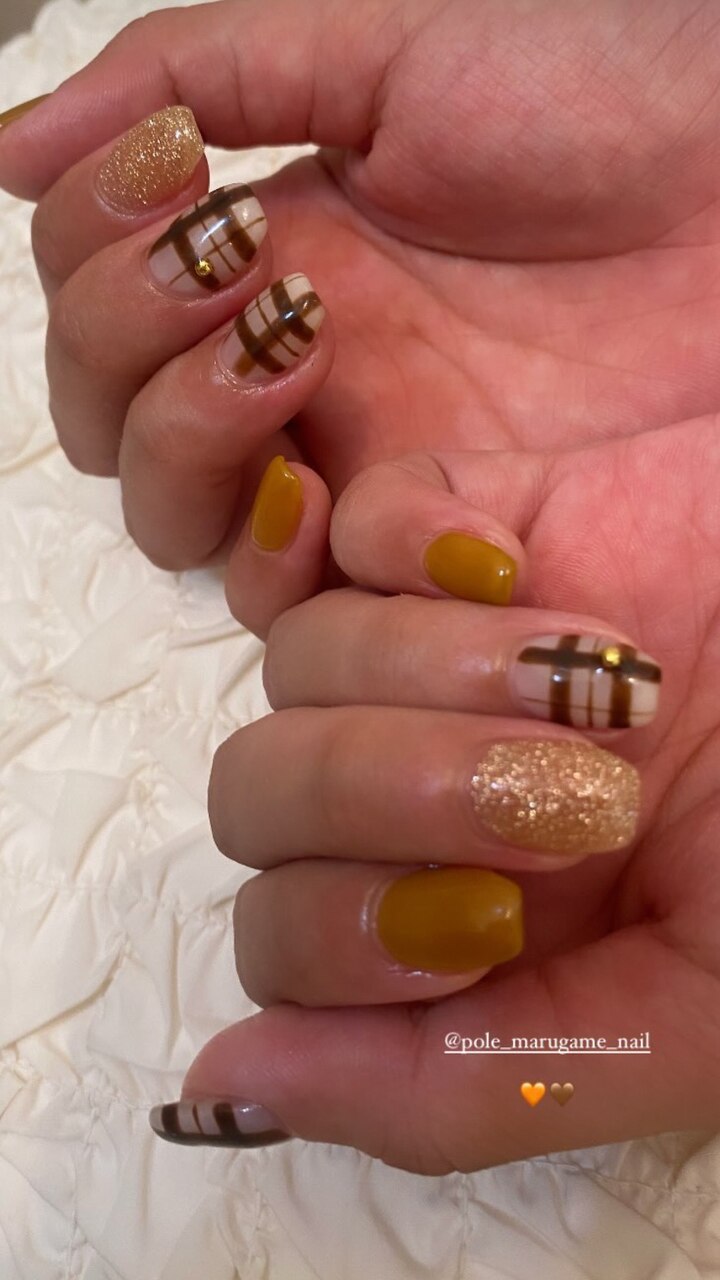 nail&eyelash pole【ポレ】の施術アイテム